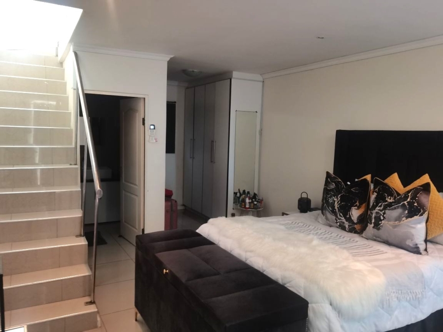 1 Bedroom Property for Sale in Richmond Hill Eastern Cape